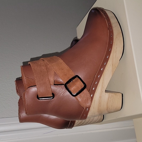 Free People Bungalow Clog Boot - Picture 7 of 8